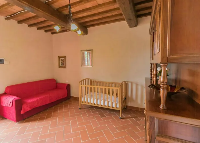 Lovely In Tuscan * 蒙塔约内